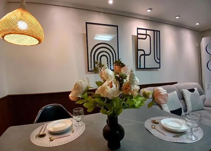 Appartement 용산 효창공원 도보 3분, 5박 이상 투숙시 무료 공항 픽업&조식 제공, 수하물 보관 서비스 제공 Séoul