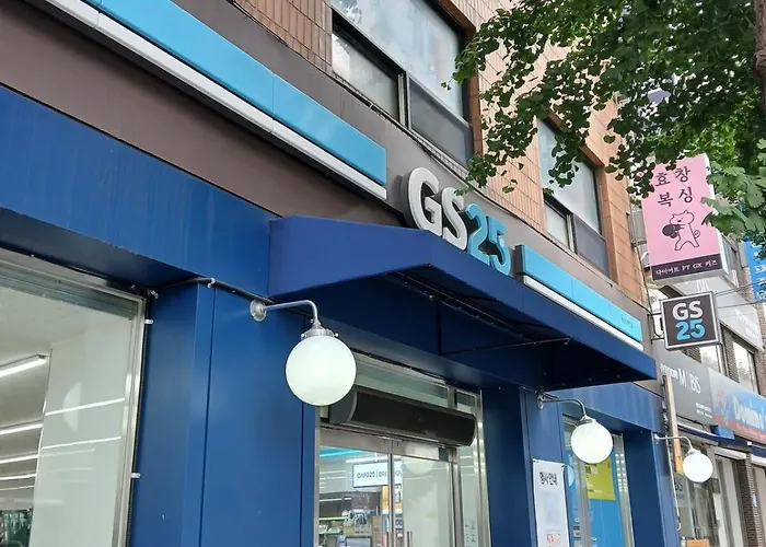 용산 효창공원 도보 3분, 5박 이상 투숙시 무료 공항 픽업&조식 제공, 수하물 보관 서비스 제공 Appartement Séoul
